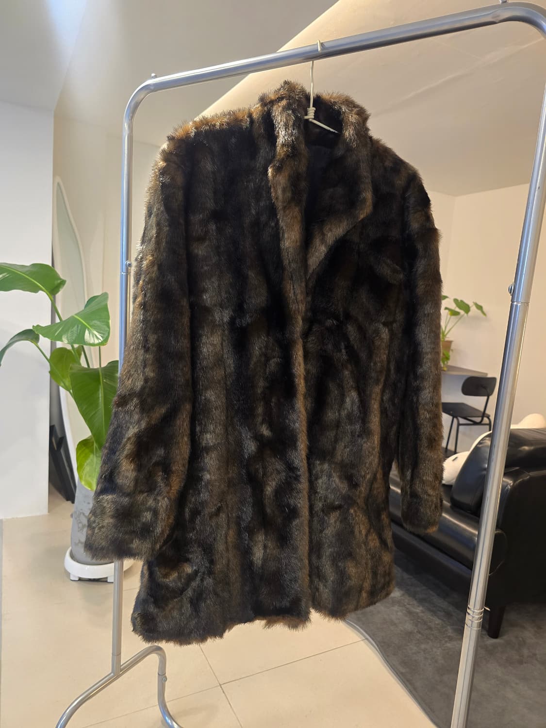 브라운 페이크밍크 롱코트 상품이미지3