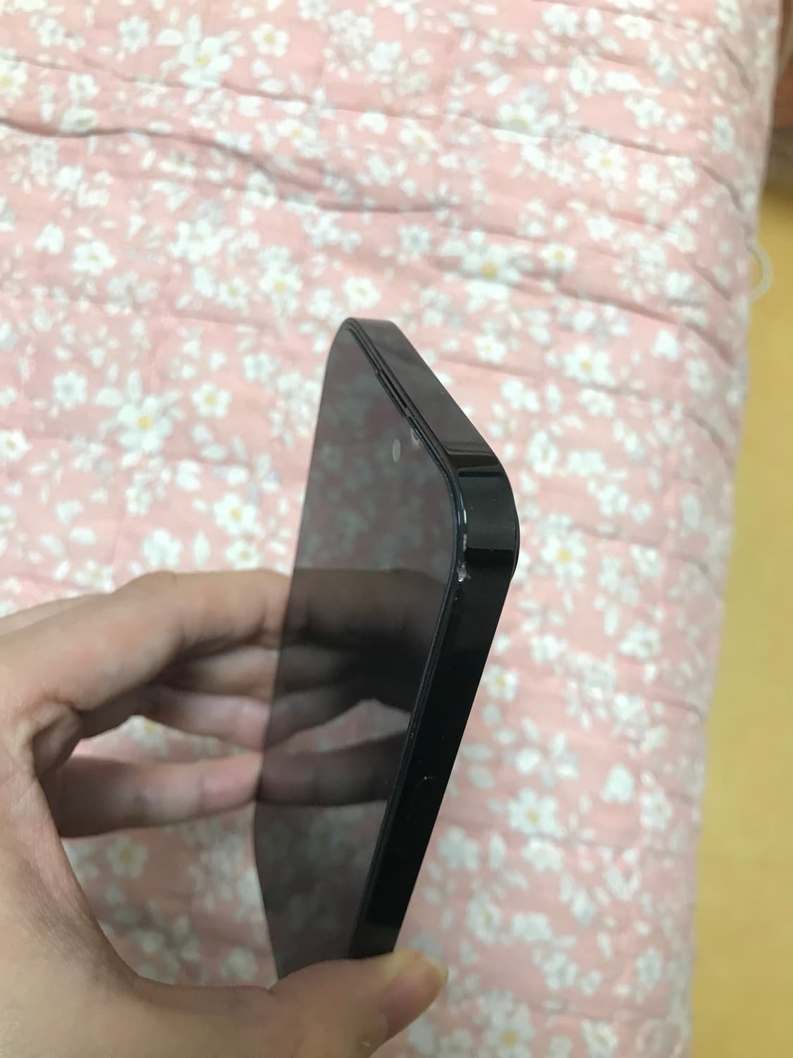 아이폰14프로 스페이스블랙 128기가 상품이미지3