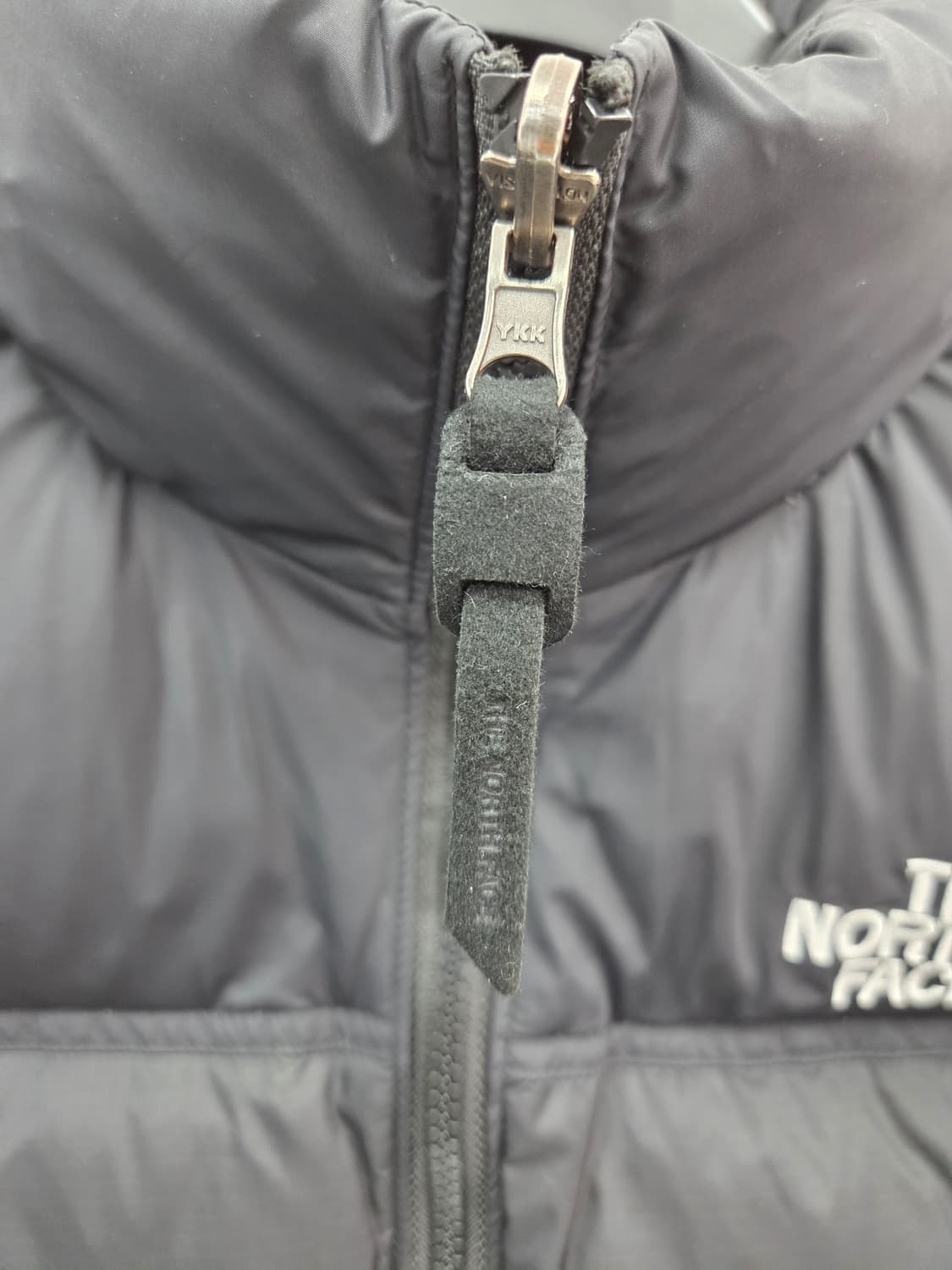 XS 노스페이스1996 레트로 눕시 700블랙 패딩 NF0A4NCH 상품이미지3