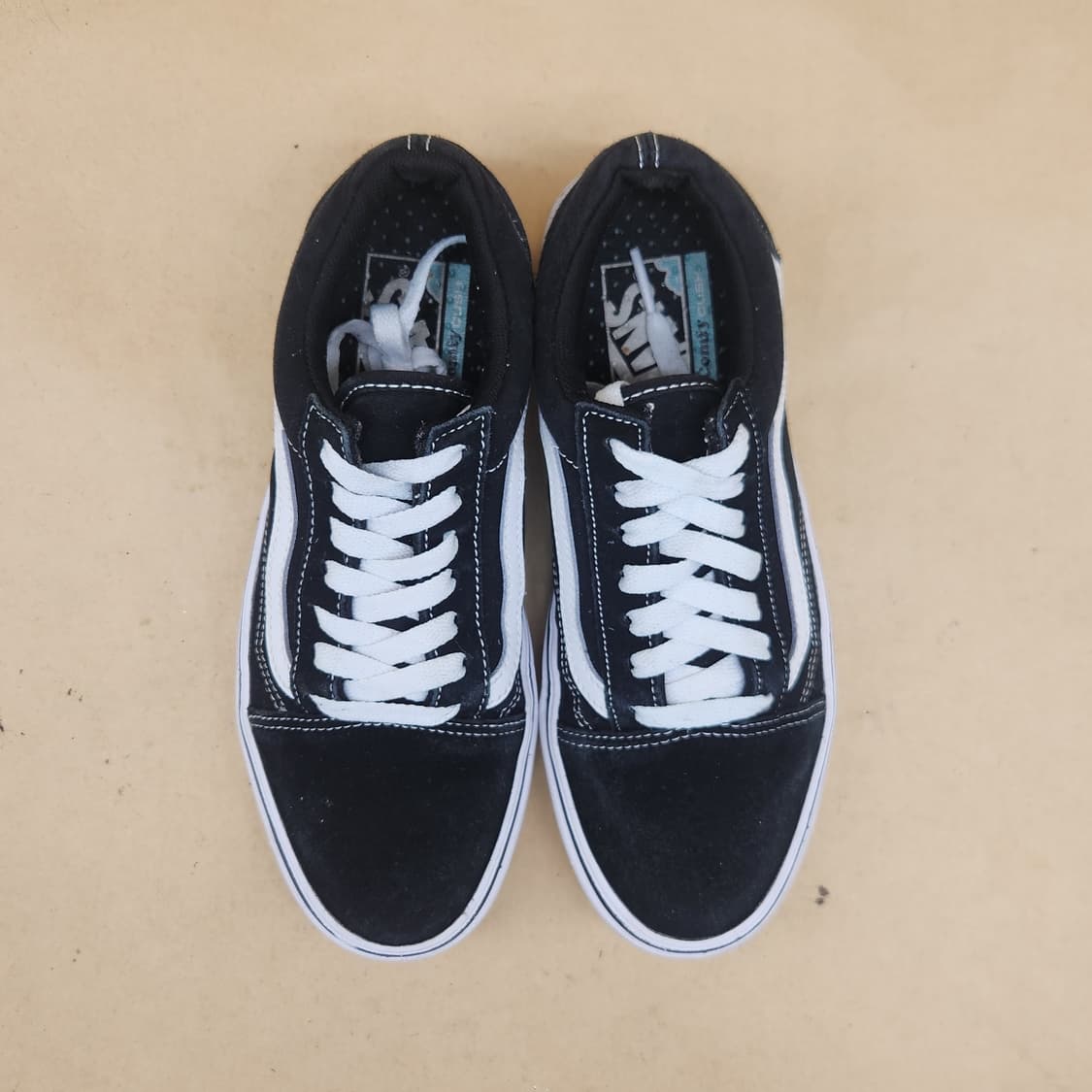 반스 컴피쿠시 여성스니커즈235 상품이미지2