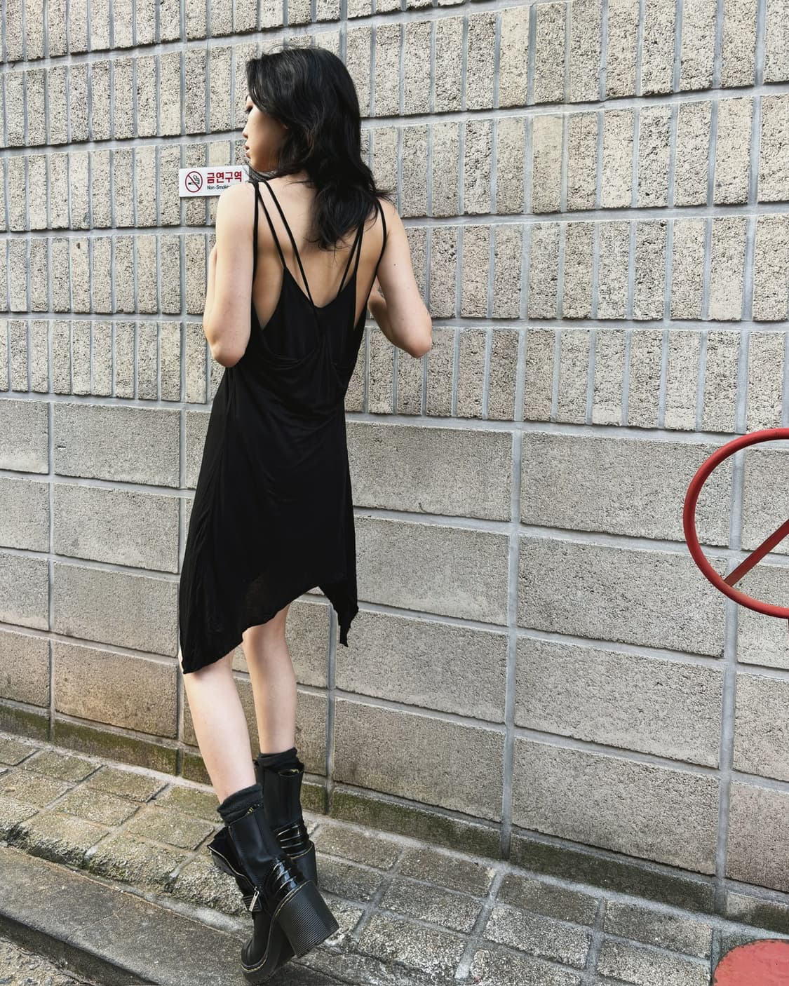 LGB 스트랩 슬리브리스 디테일 원피스 상품이미지2