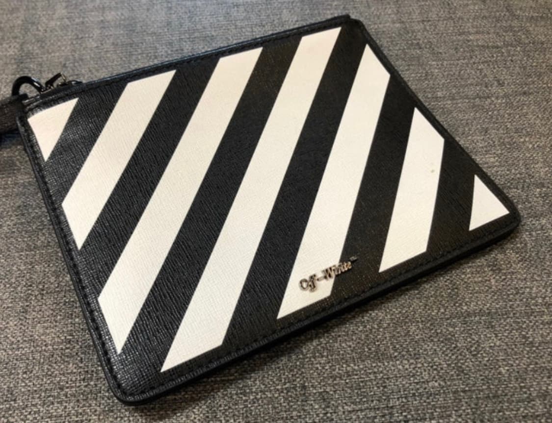 [정품] 오프화이트 디아고날 스트라이프 클러치 지브라 파우치  상품이미지1
