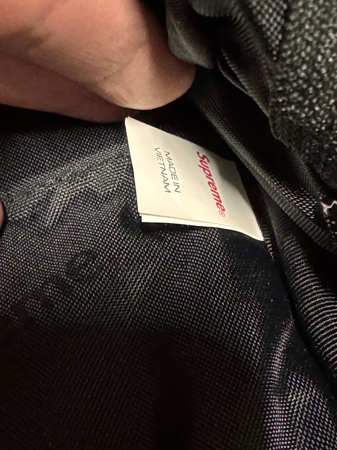 슈프림 백팩 24ss 상품이미지3