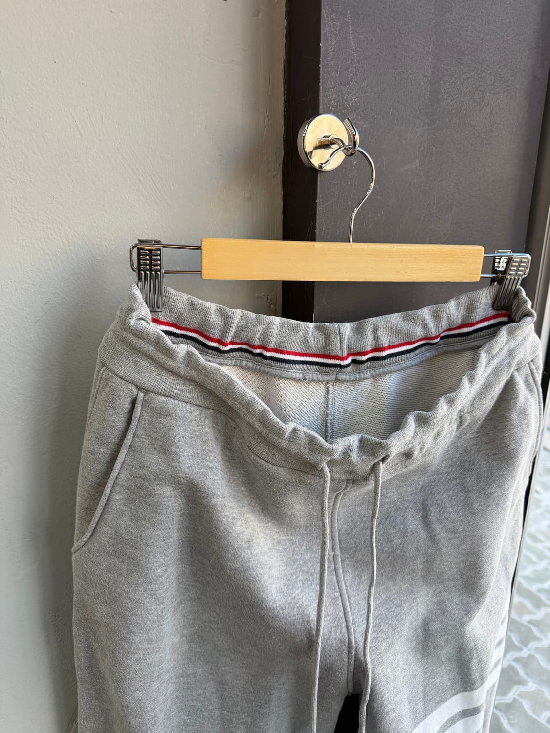 3/ 톰브라운 4-Bar 코튼 조거팬츠 상품이미지6