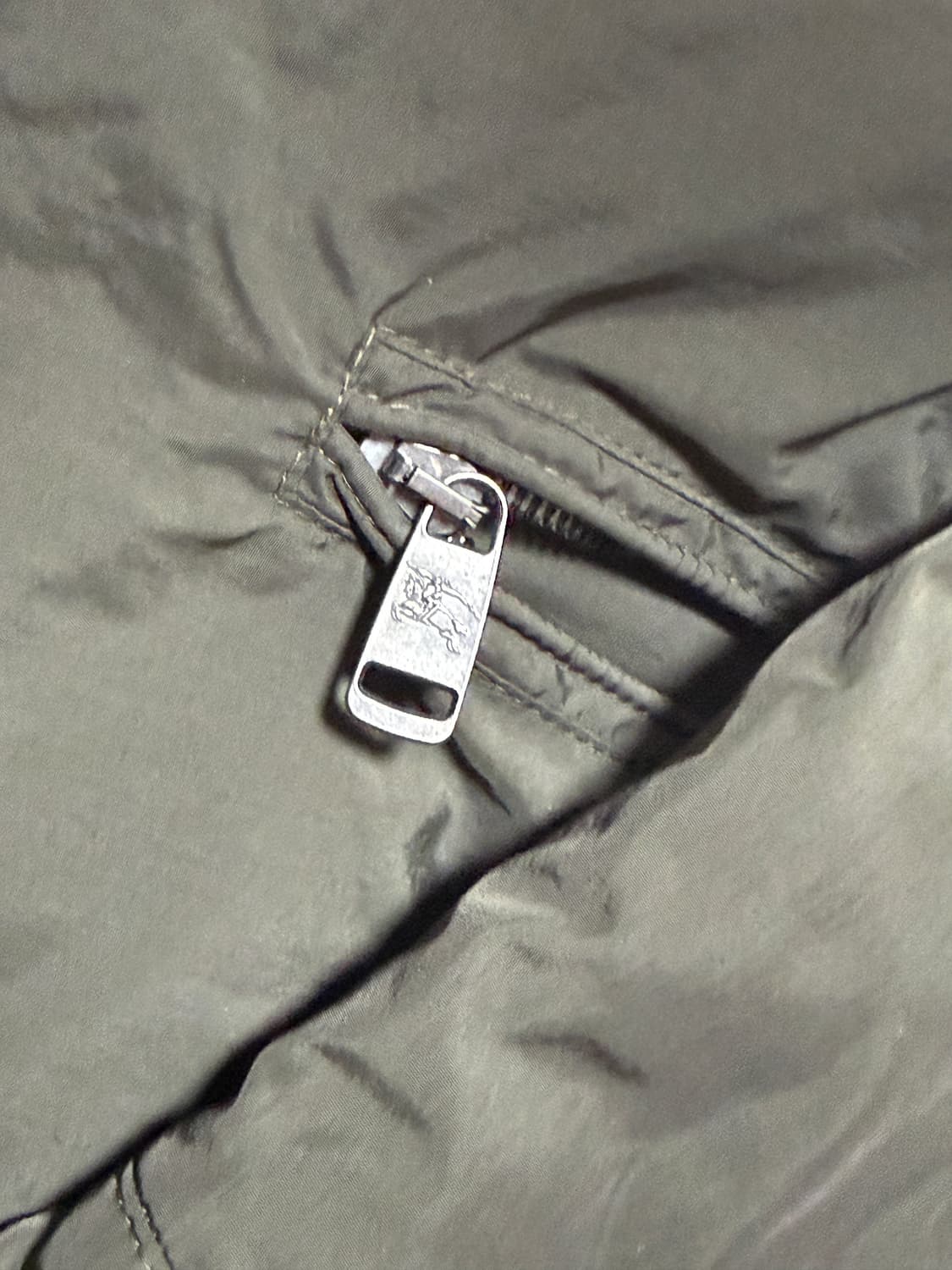 버버리 나일론 자켓 상품이미지2