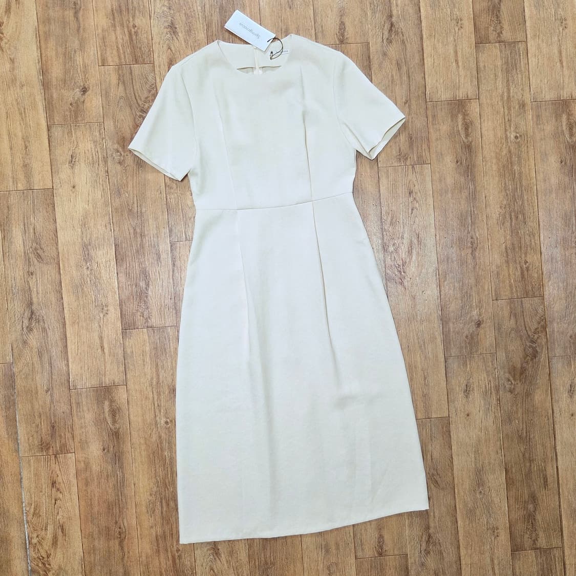 스프링크로커스(springcrocus) 핀턱 원피스 프리사이즈 새상품 상품이미지1