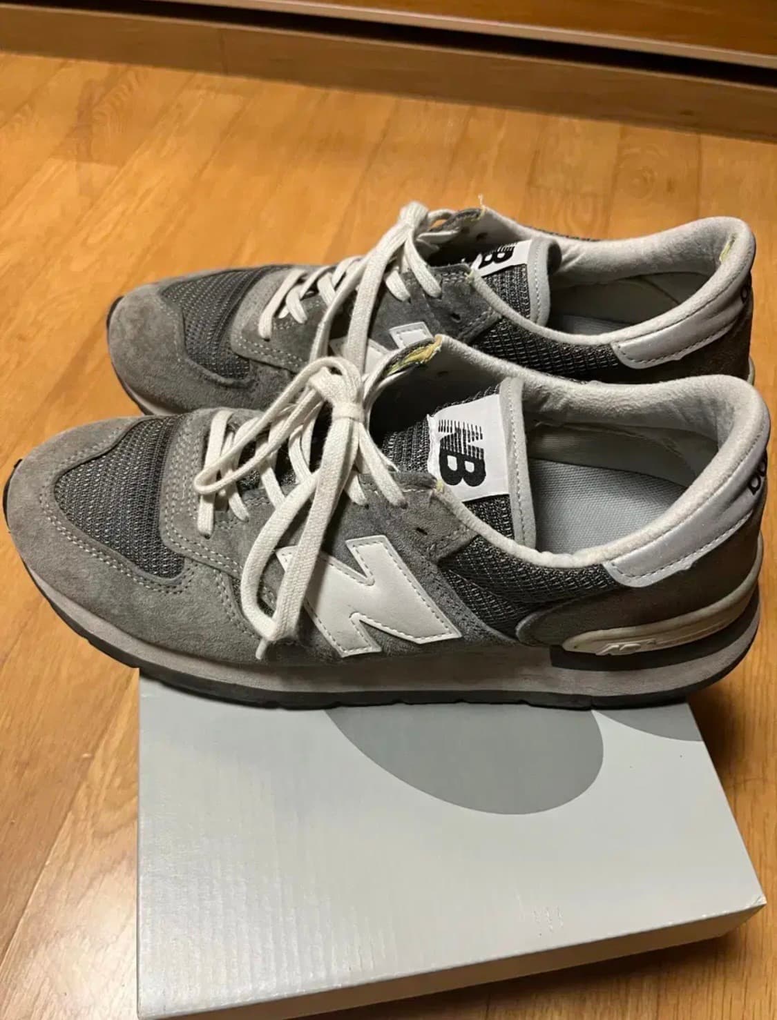 [265] 뉴발란스 990v1 상품이미지2