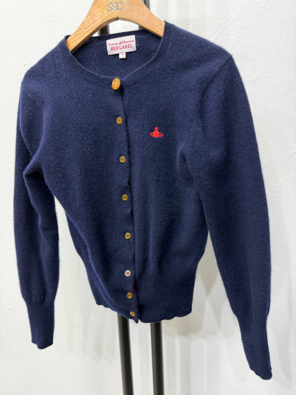 정품) 비비안웨스트우드 자수로고 네이비 가디건 1 상품이미지3