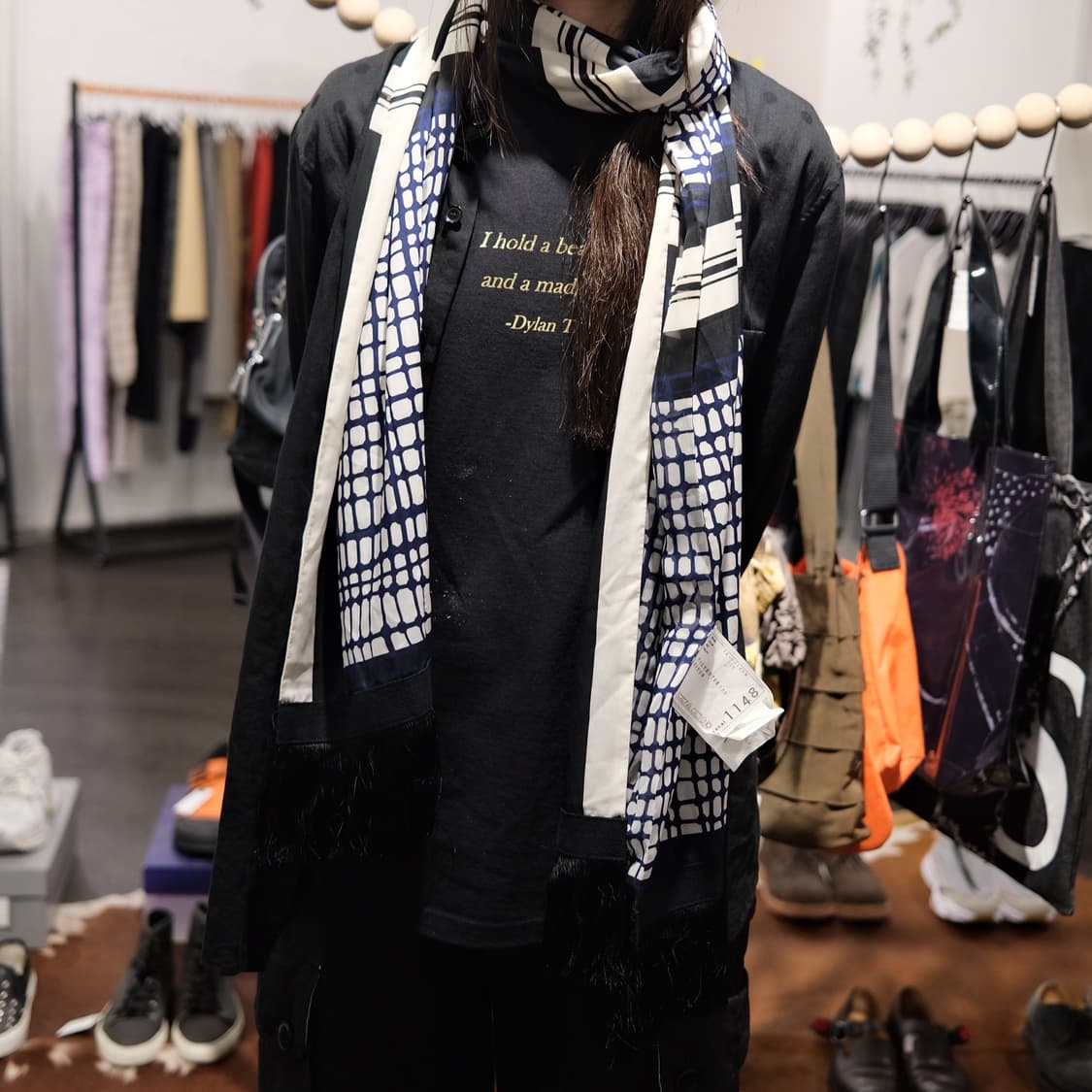 사카이 프릴 디테일 머플러 상품이미지3