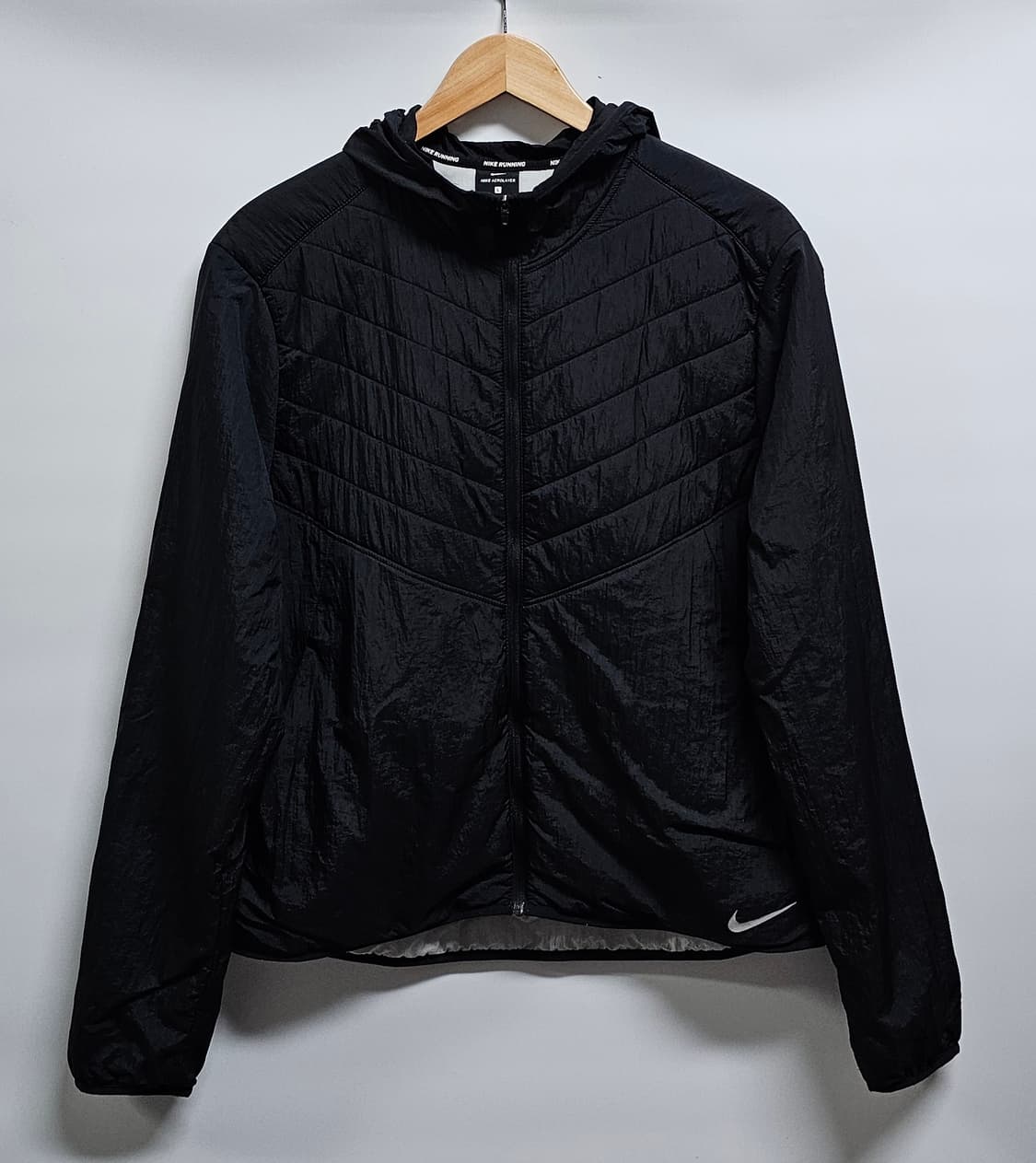 나이키 에어로레이어 러닝 경량자켓 L 상품이미지1