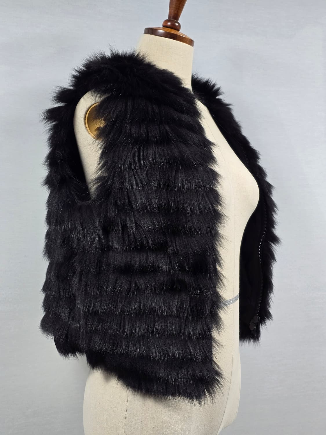 Untitled 블루폭스 베스트 블랙  상품이미지5