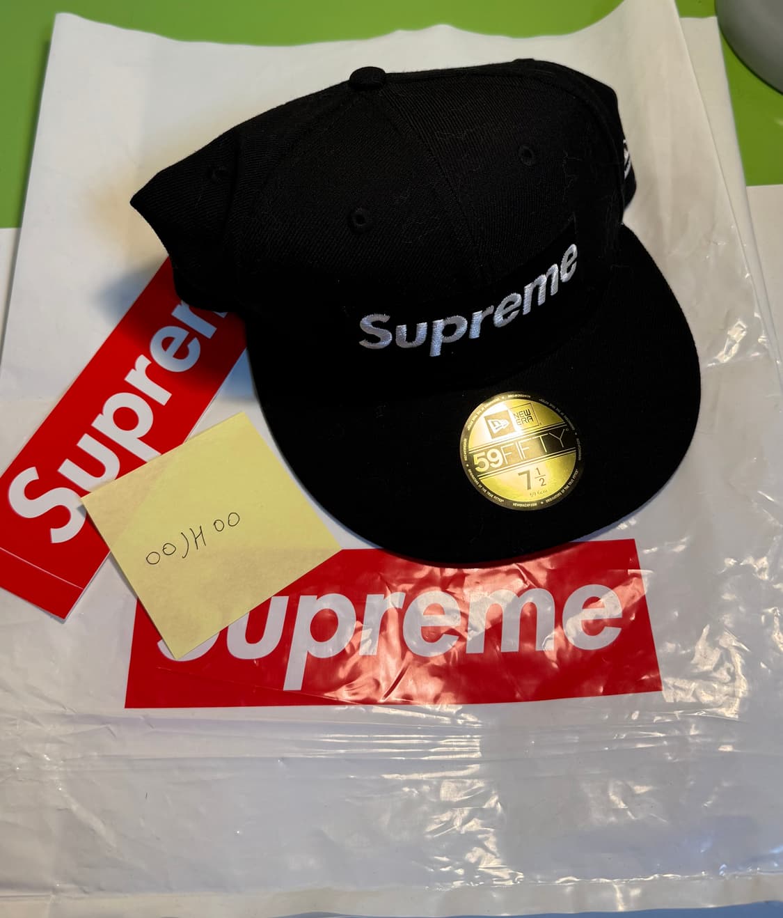 슈프림 뉴에라 플레이보이 모자 상품이미지1