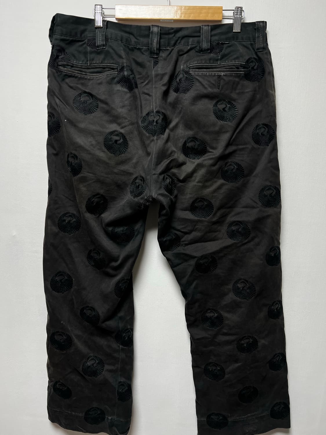 슈프림 사스콰치패브릭스 치노 팬츠 상품이미지2