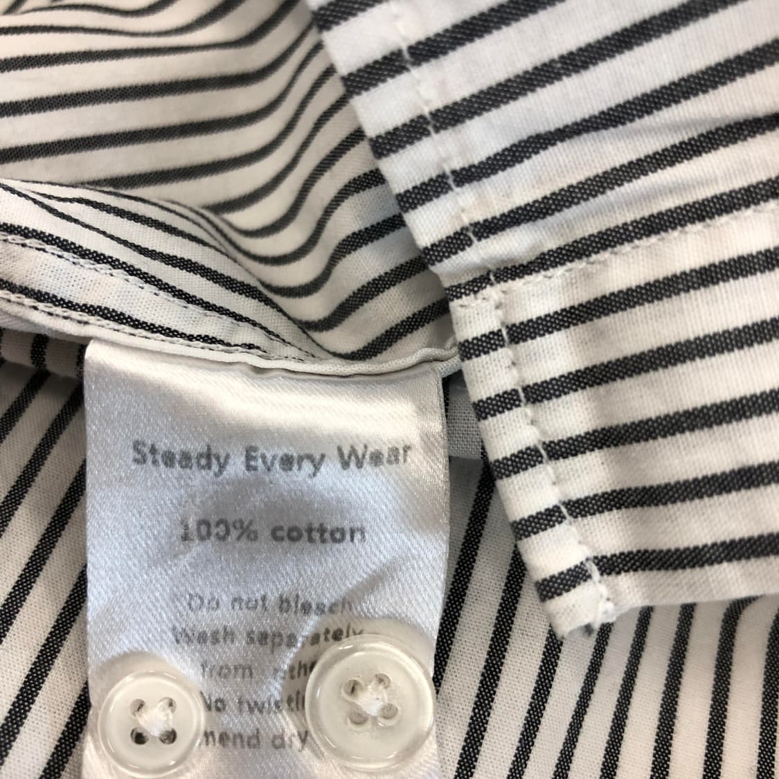 스테디 에브리웨어 스트라이프 셔츠 3 검,흰 상품이미지6