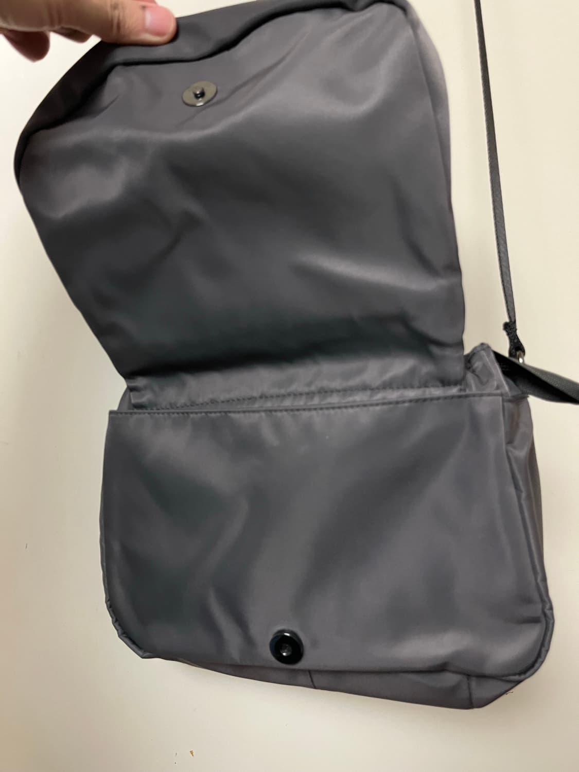 Y'saccs cross bag 상품이미지6