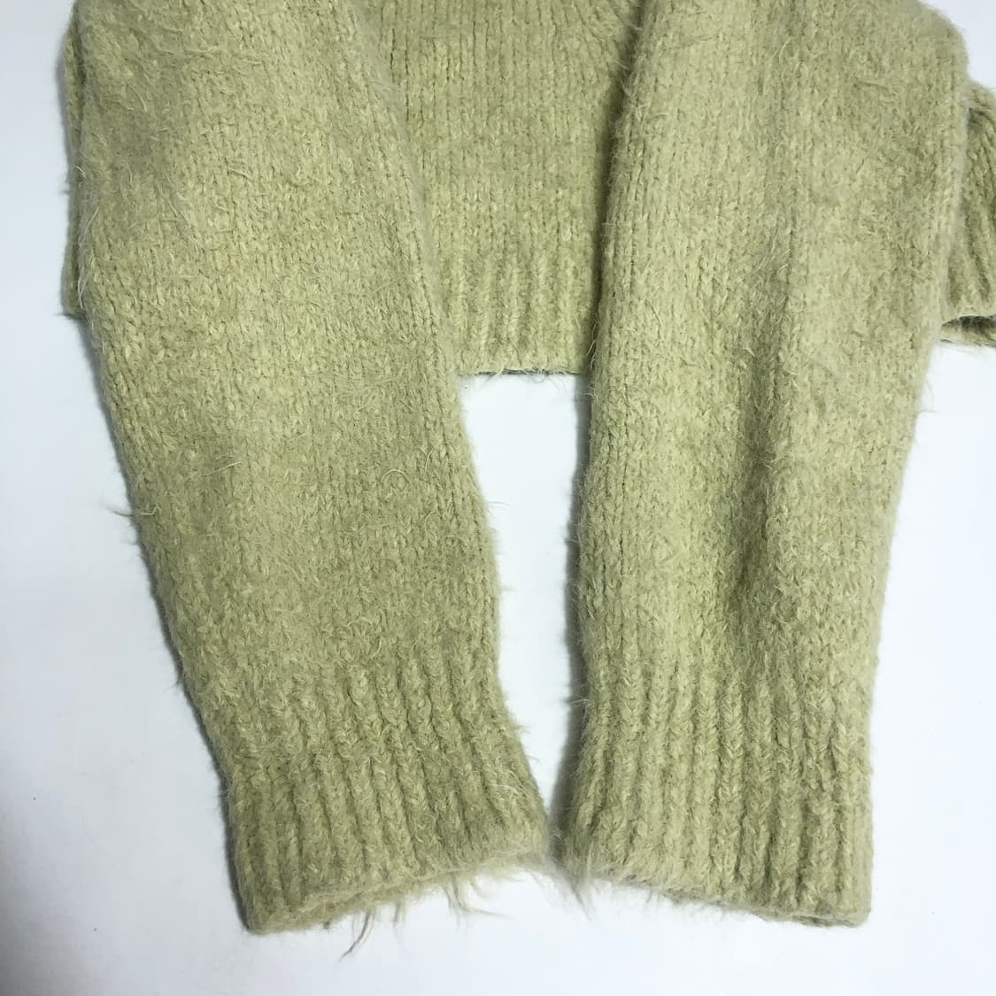 다이애그널 크롭 가디건  상품이미지5