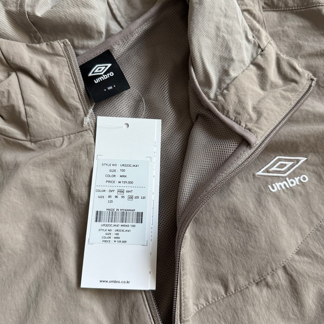 엄브로 하이웨이 벤틸 후드 바람막이 자켓 상품이미지2