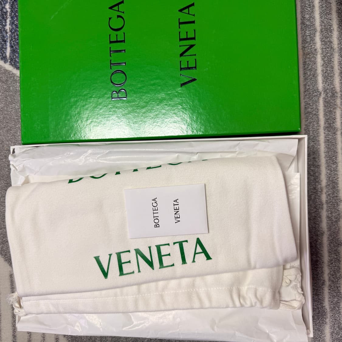 보테가 베네타 트립 샌들 카키 상품이미지7