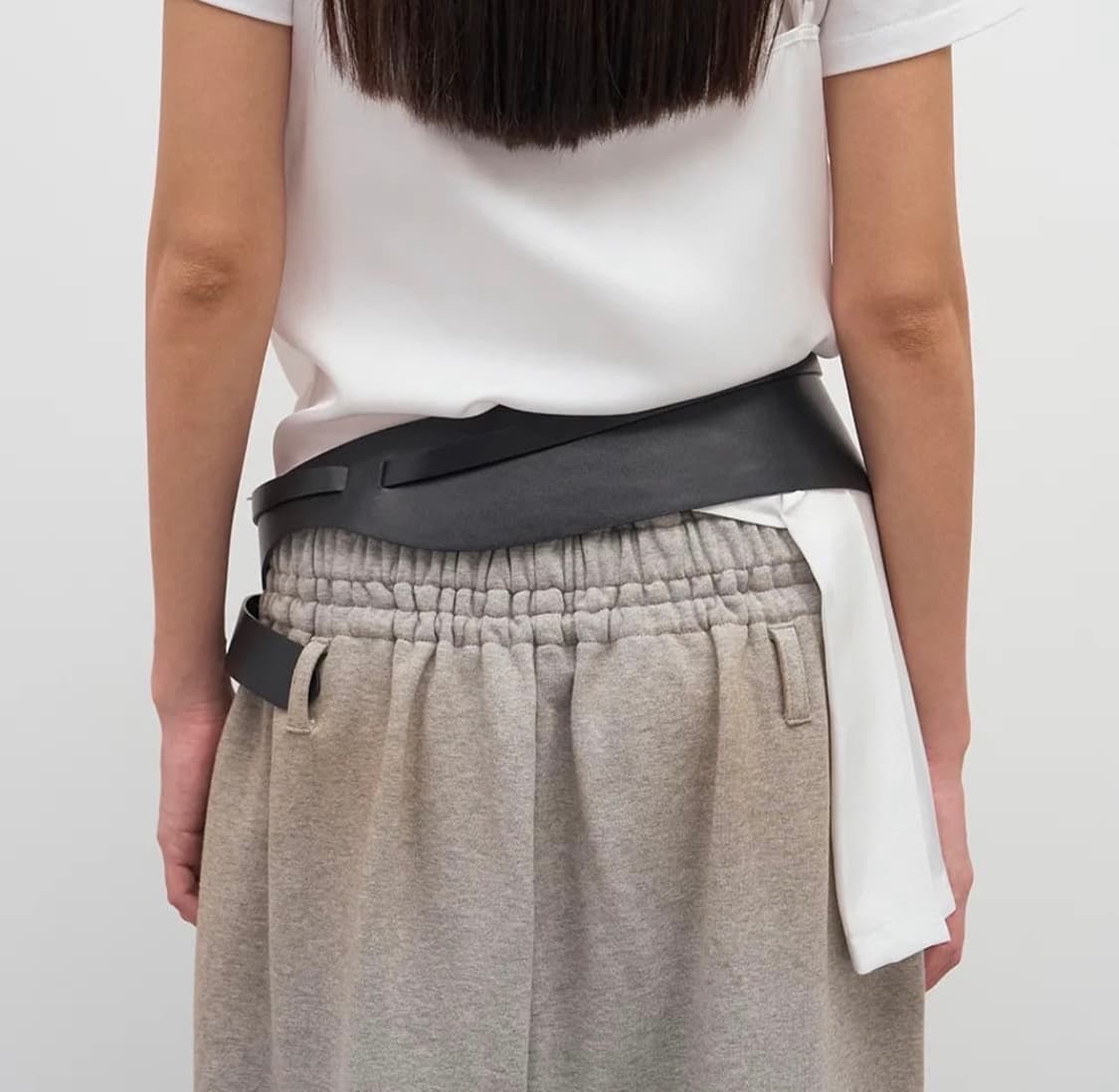 LCDC 스프레이 워시드 플리츠 디테일 트라우저 상품이미지5