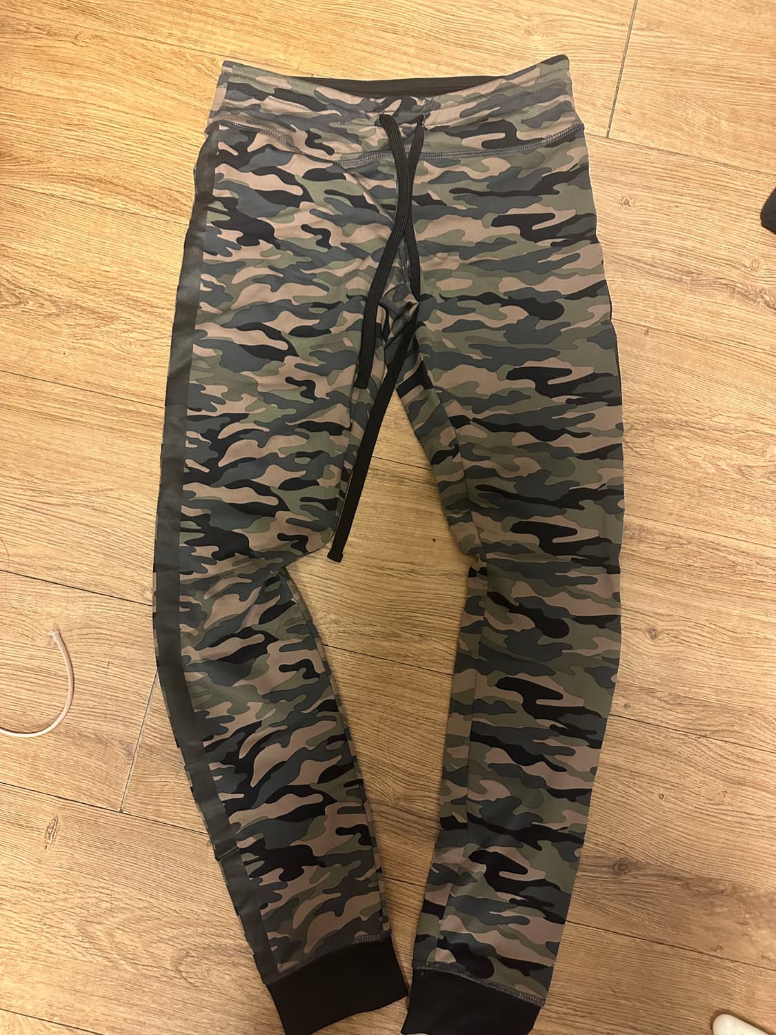 포에버21 카모플라쥬 레깅스 상품이미지1