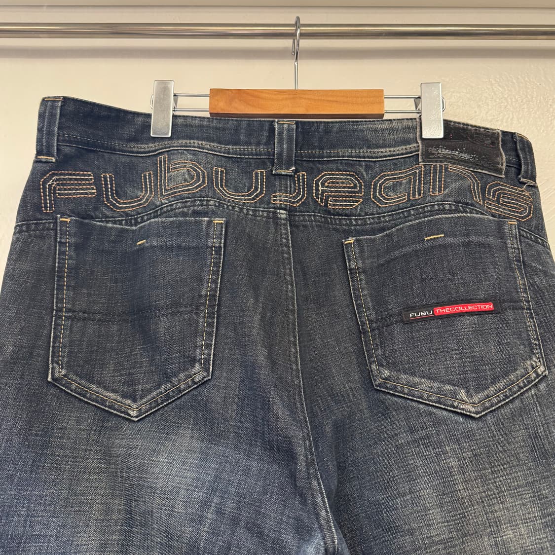 후부 레터링 자수 데님 팬츠 상품이미지8