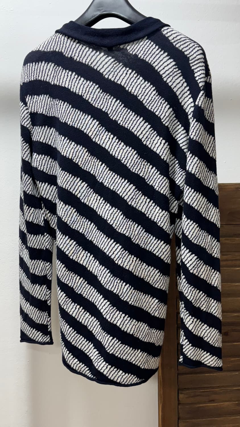 임포리오 아르마니 가디건 상품이미지2