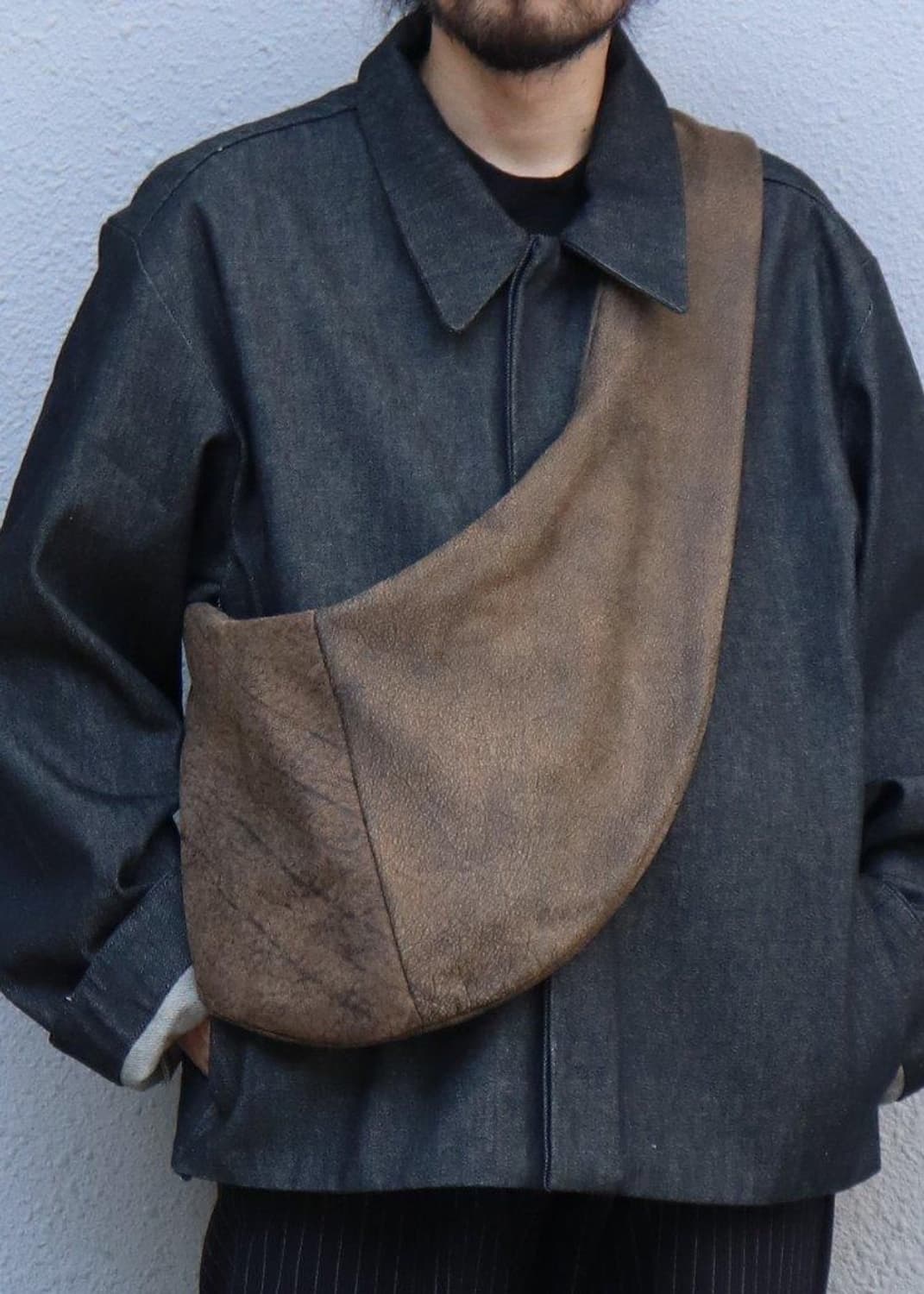 가브리엘라 콜 가먼츠 no.250 레더백 상품이미지2