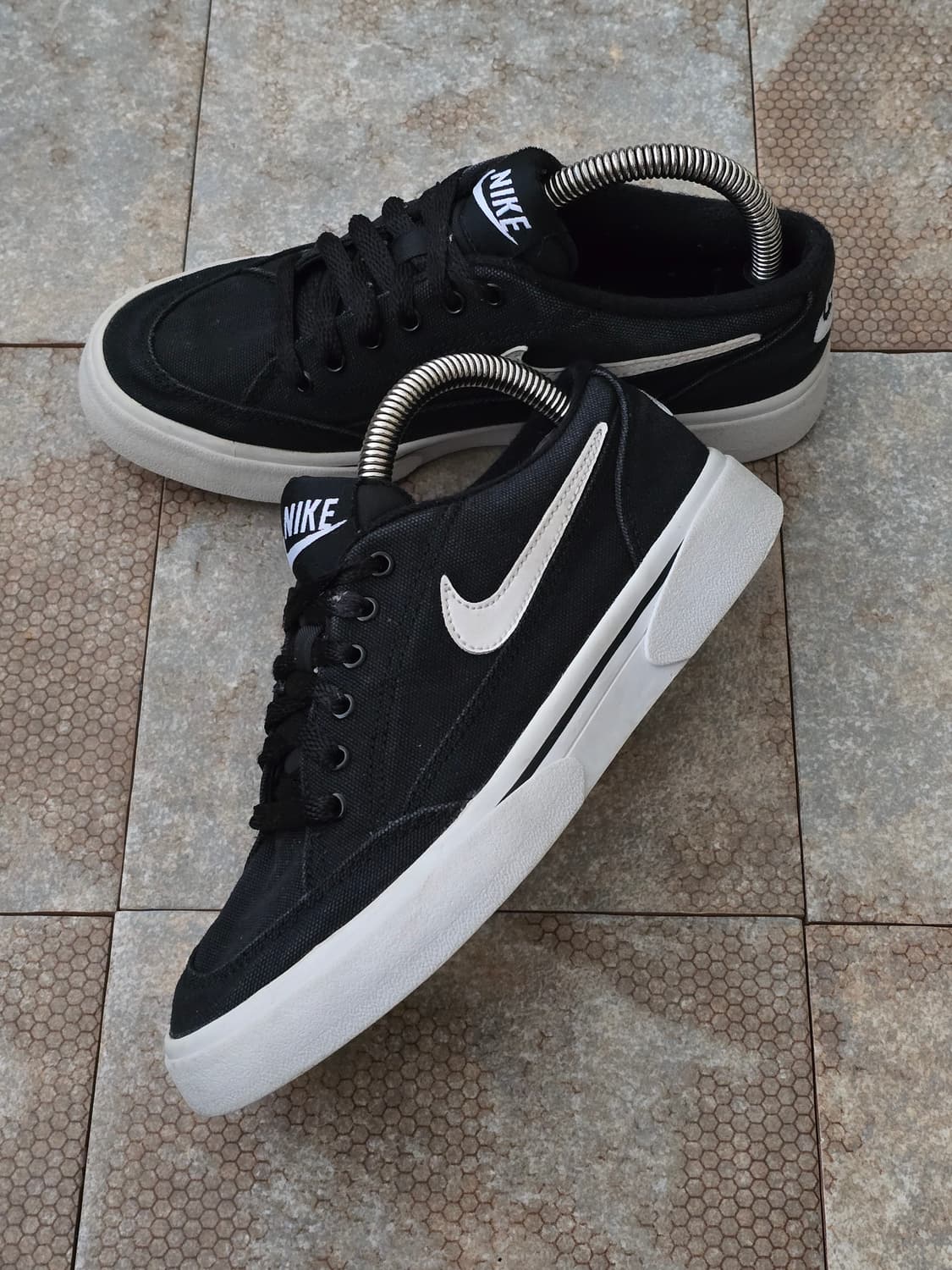 (220)나이키 gts 16 상품이미지3