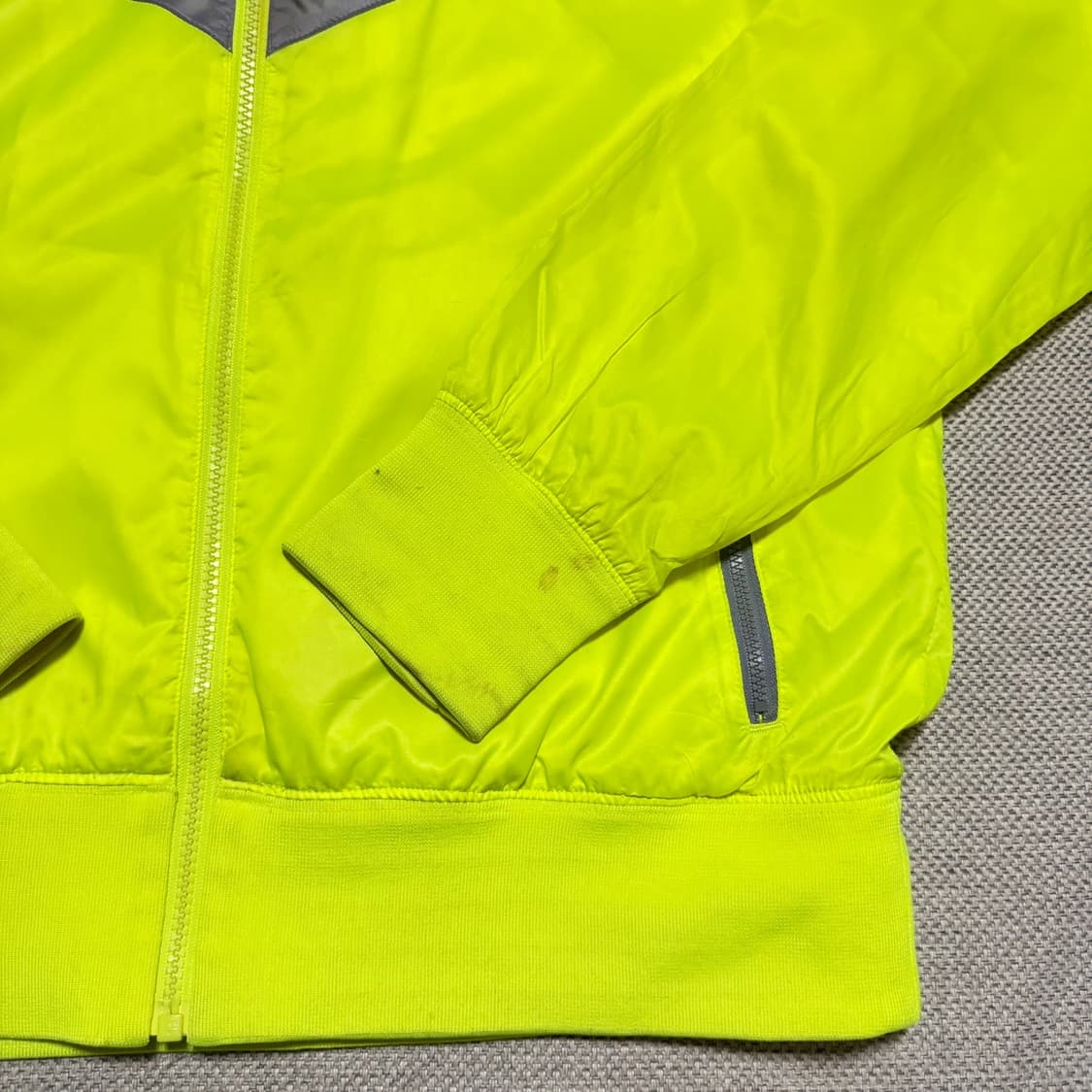 나이키 윈드러너 바람막이 상품이미지3