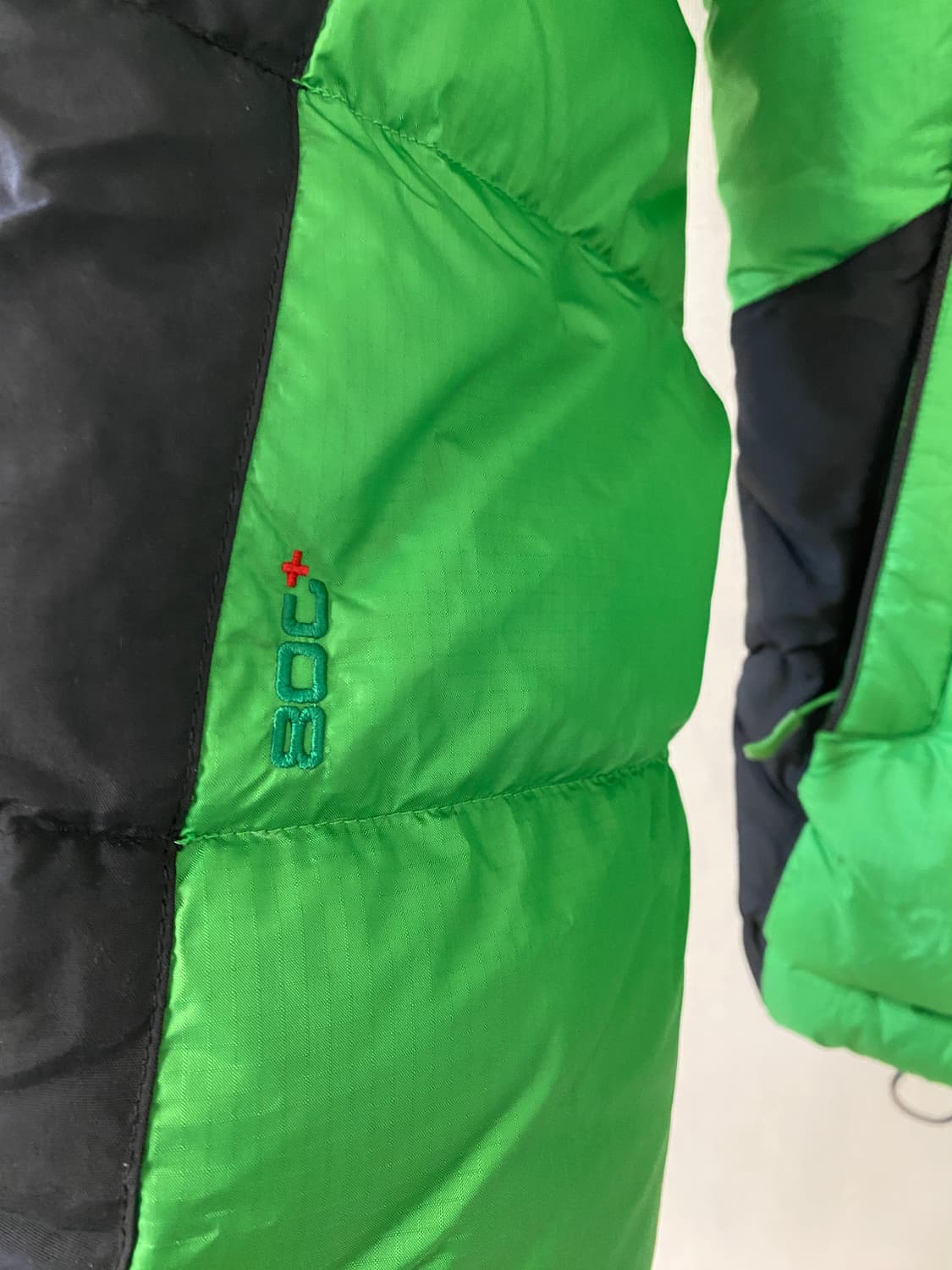 100)코오롱 헤스티아 구스타운 패딩 상품이미지3