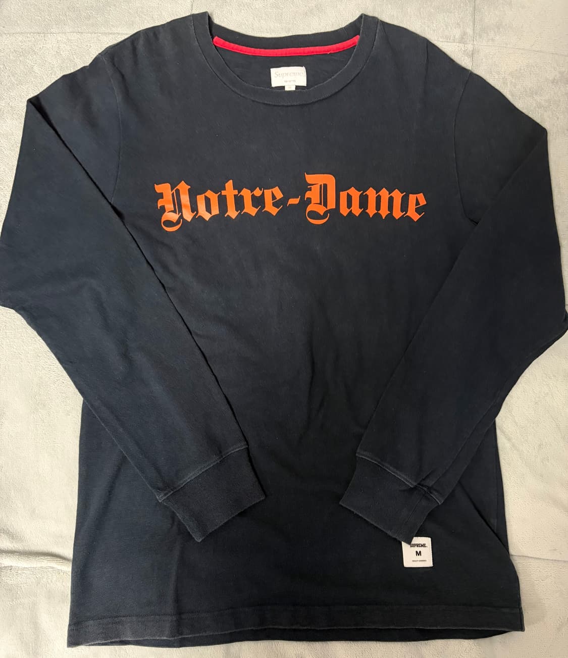 슈프림 노트르담 롱슬리브 상품이미지1