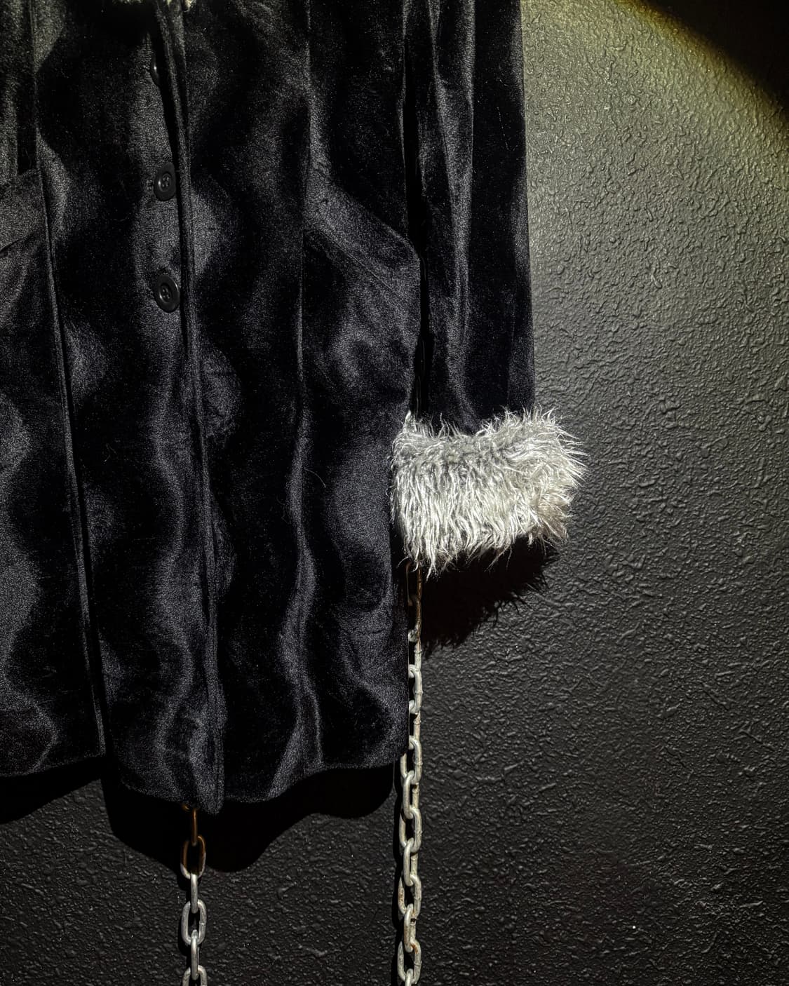 L.R – Black Velour Fur Collar Coat 상품이미지5