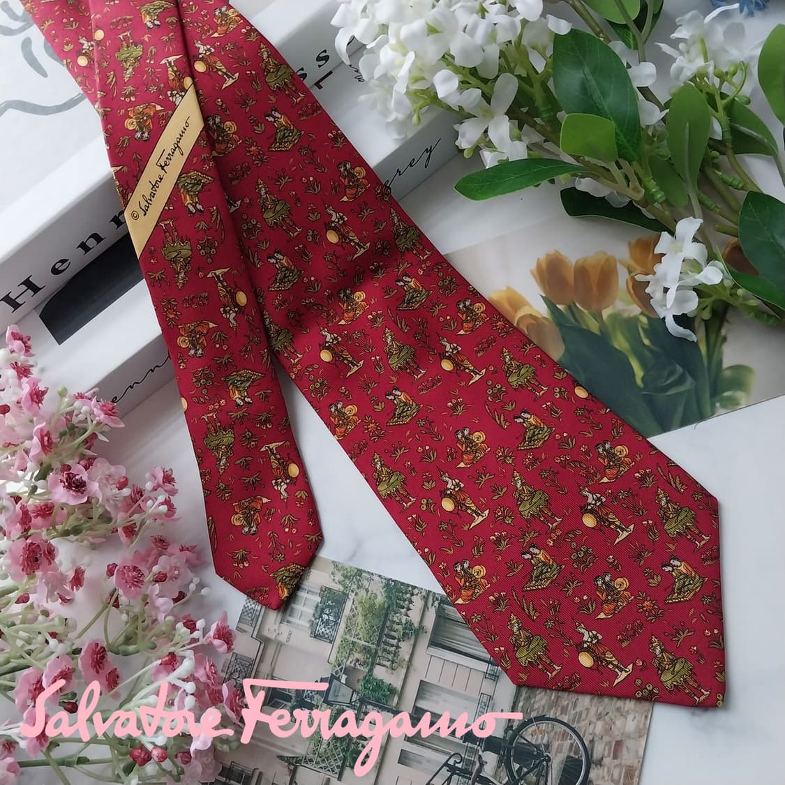 페라가모 실크 레드 오리엔탈 모티브 넥타이 9.6cm A+등급 K1479 상품이미지1