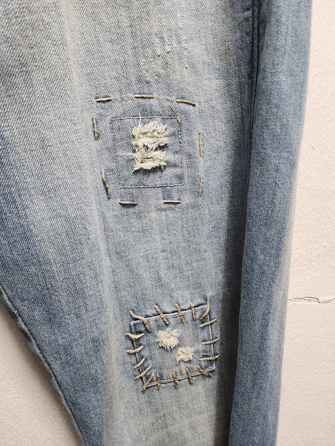 CRAZY LEOPARD 일본판 가죽패치 자수디테일 데님 상품이미지6