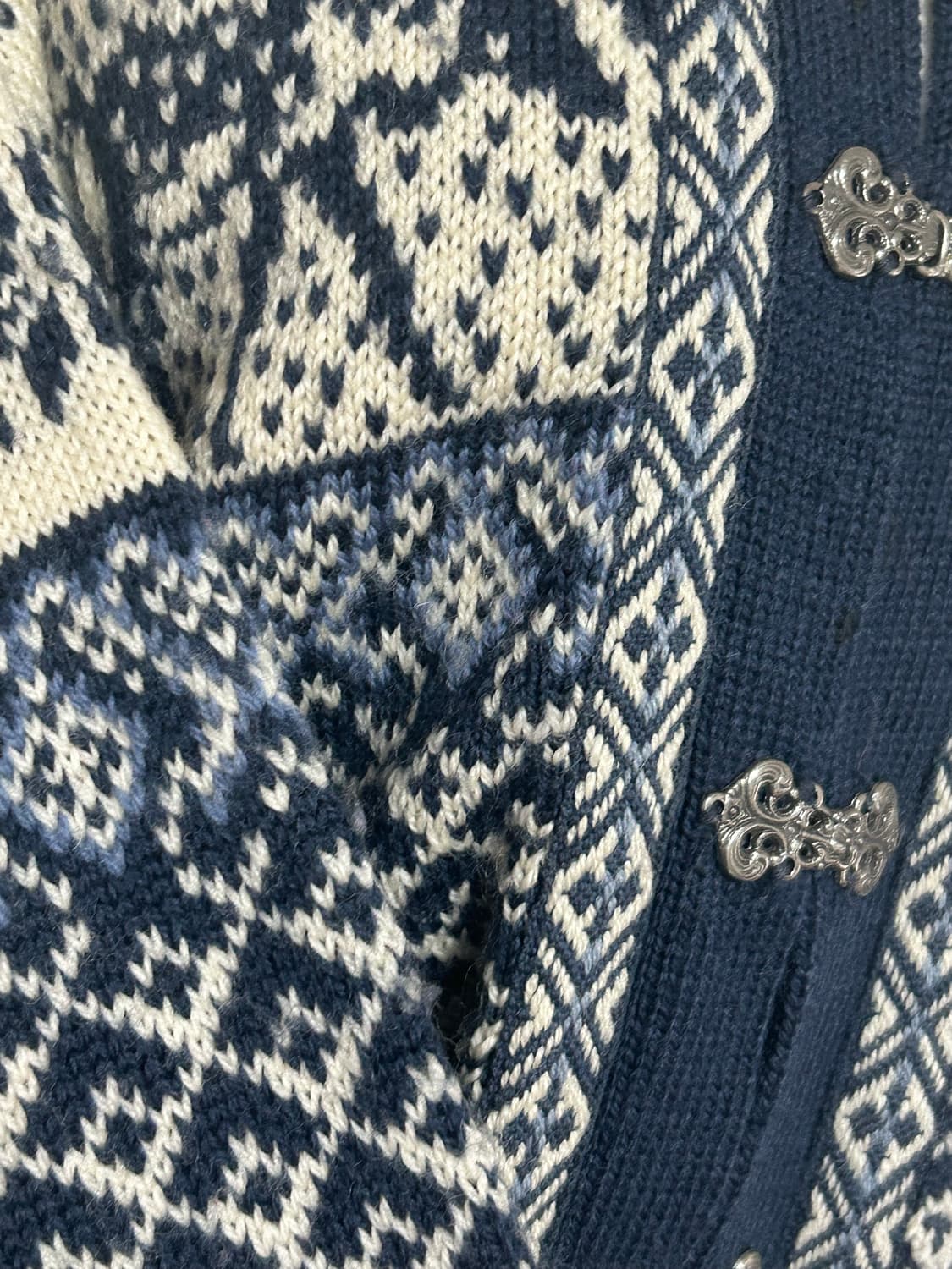 데일오브노르웨이 노르딕 버클 가디건 상품이미지4