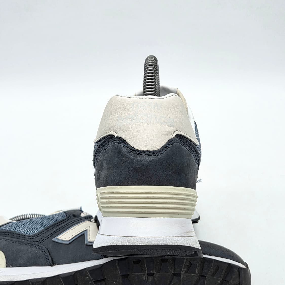 뉴발란스 574 클래식 네이비 (255 D) 상품이미지2