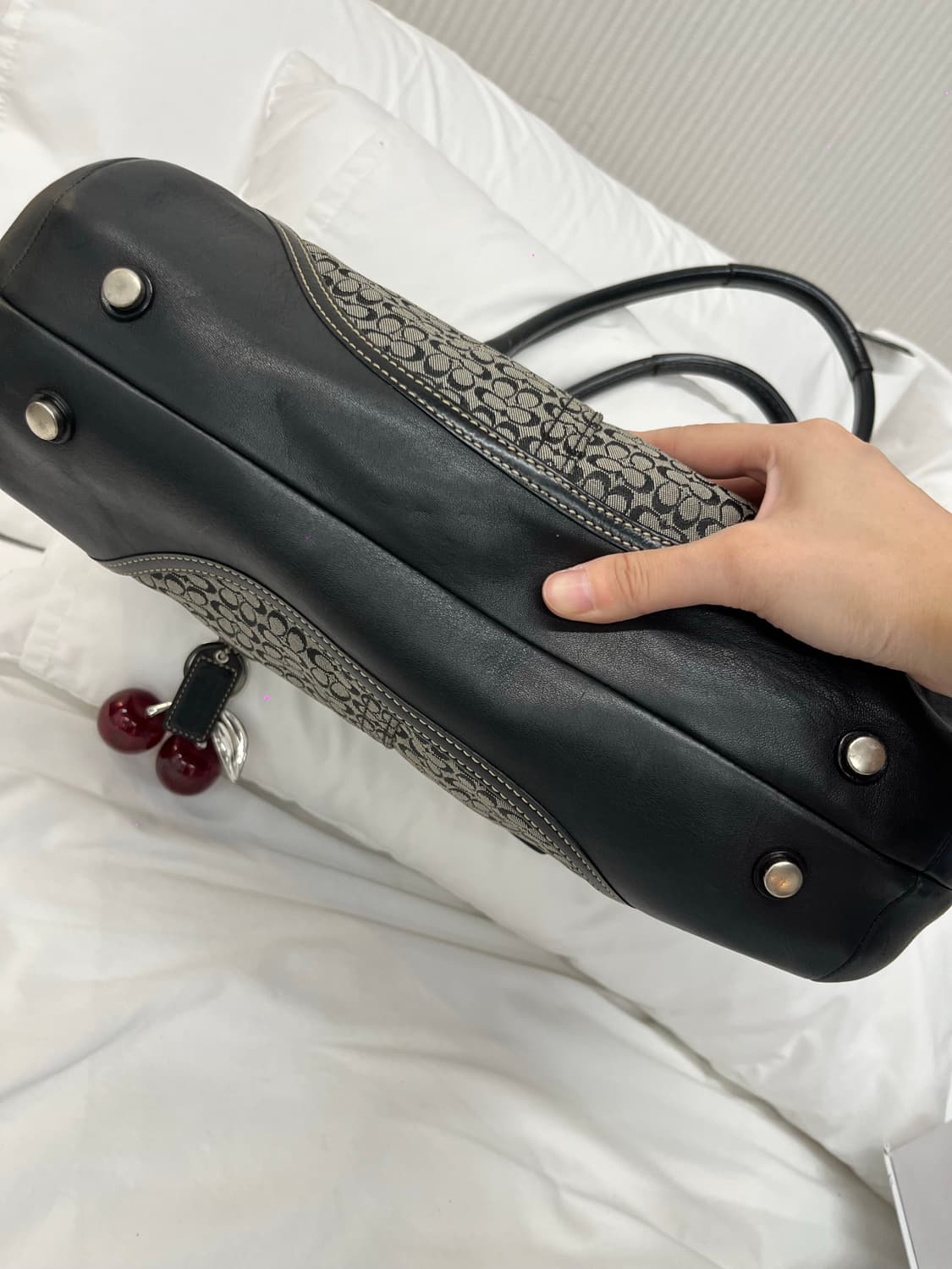 Coach Black Chic Shoulder Bag 상품이미지7