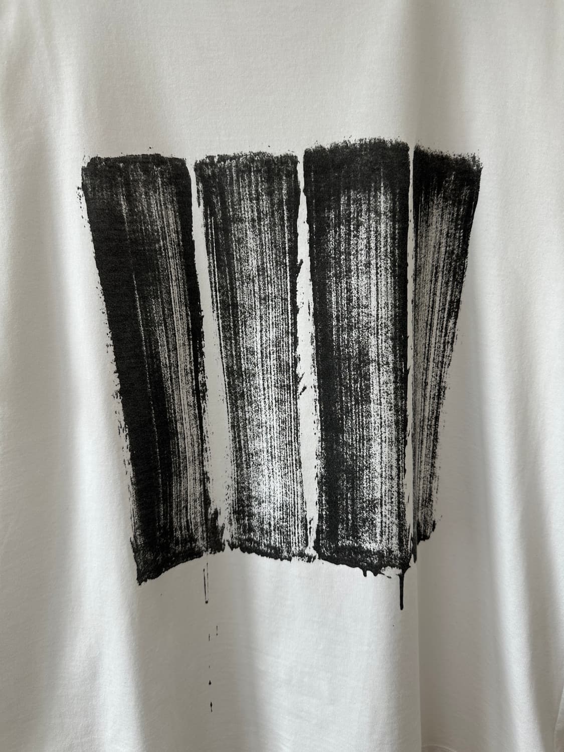 Lad Musician Brush Stroke Print 반팔 상품이미지3