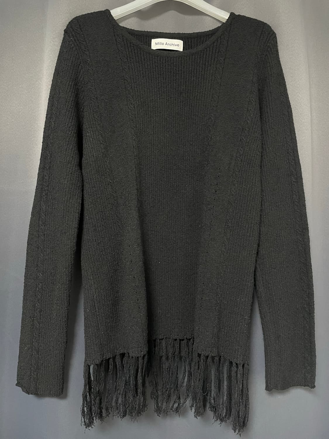 밀로우먼 부클 프린지 롱 슬리브 니트 상품이미지5