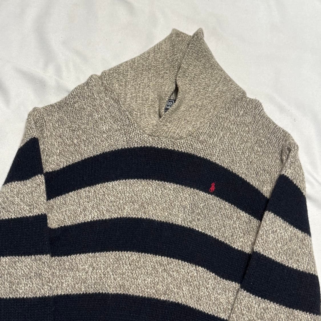 폴로랄프로렌 레드 포니 램스울 숄카라 스트라이프 니트 상품이미지1