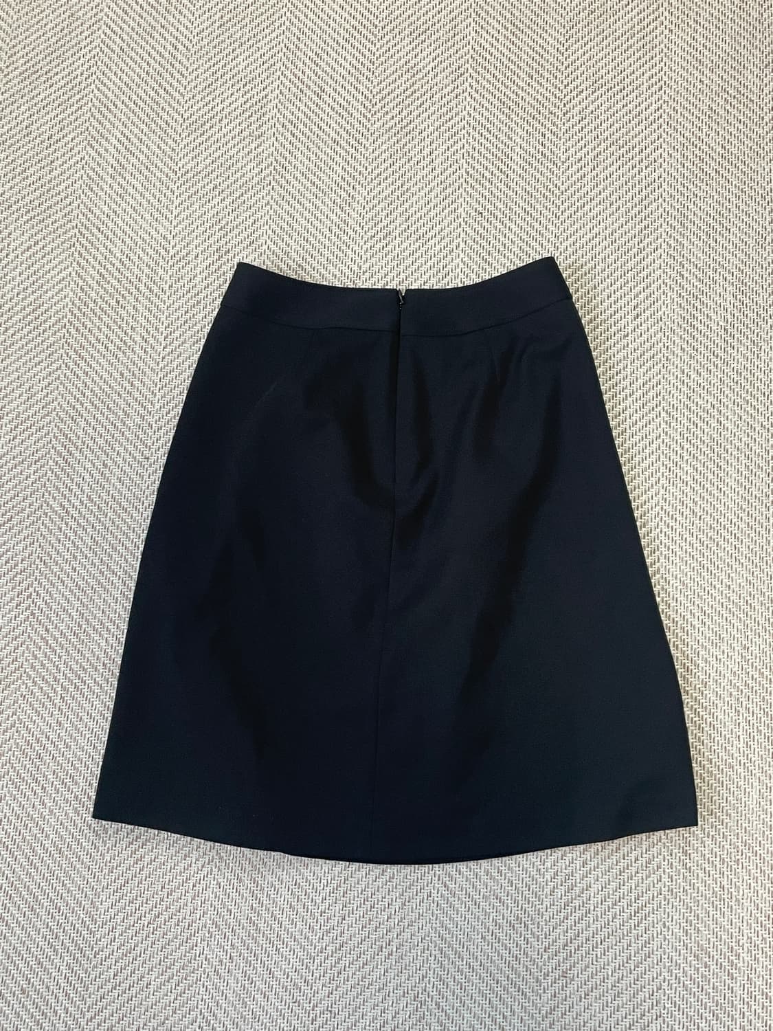 시슬리 블랙 미디 스커트 J03473 상품이미지1