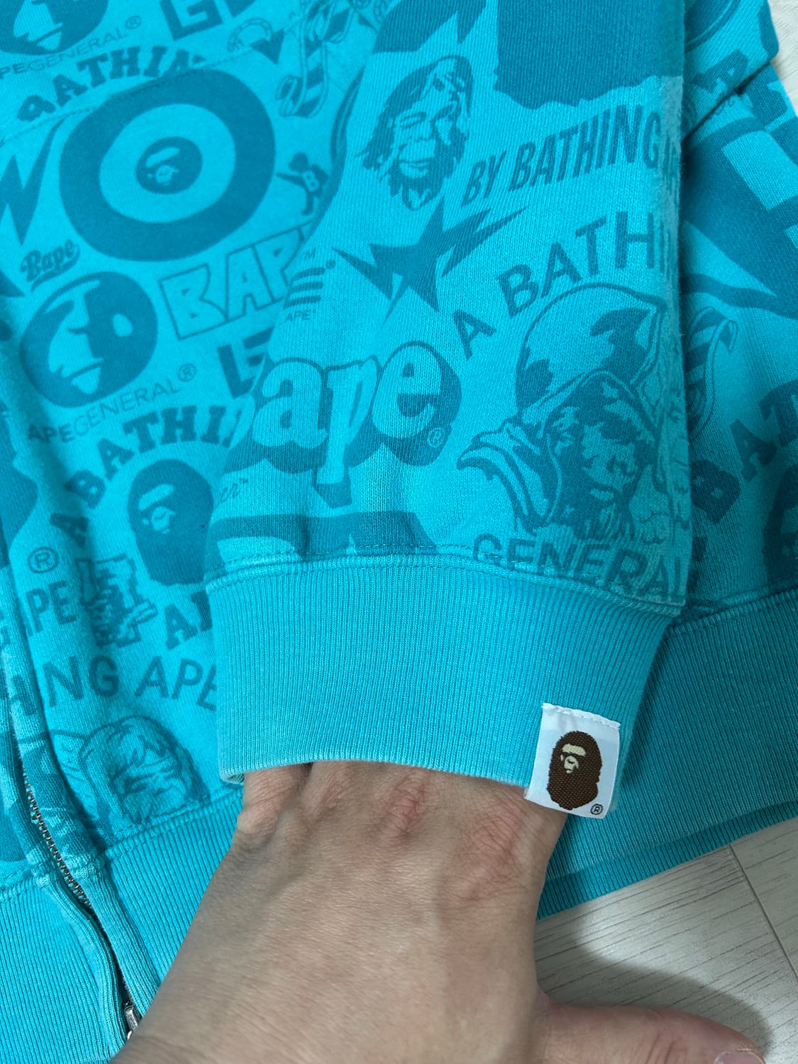 베이프 멀티로고 후드 xl 상품이미지5