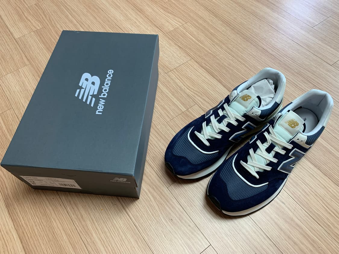 뉴발란스 574 레거시 네이비 상품이미지1