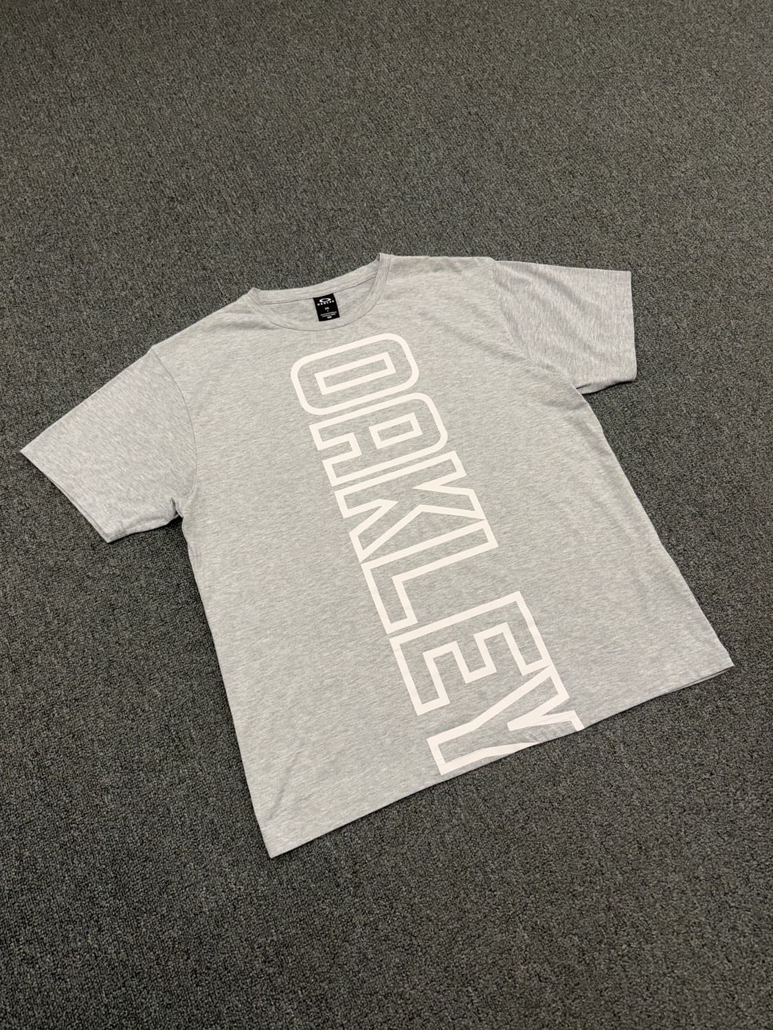 2XL) 오클리 빈티지 스펠아웃 반팔 티셔츠 상품이미지1