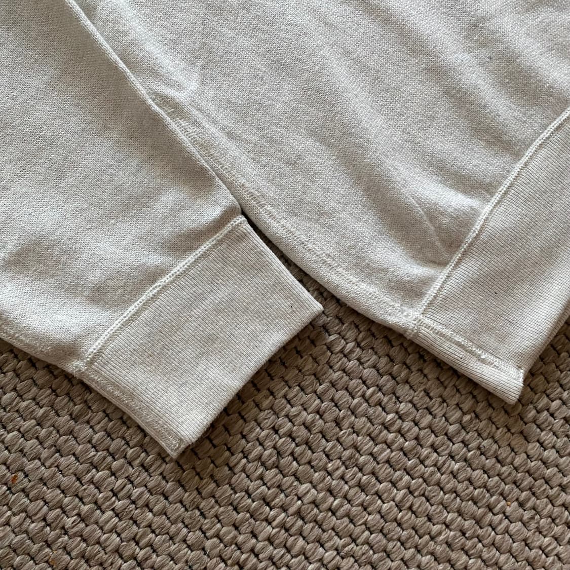 새상품 야에카 코튼 니트 크루넥 스웻셔츠 라이트그레이 라지 상품이미지8