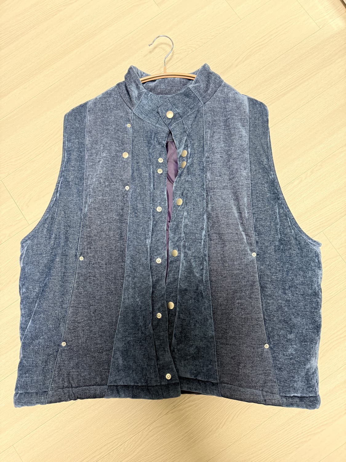 카락터 패디드 베스트 상품이미지1