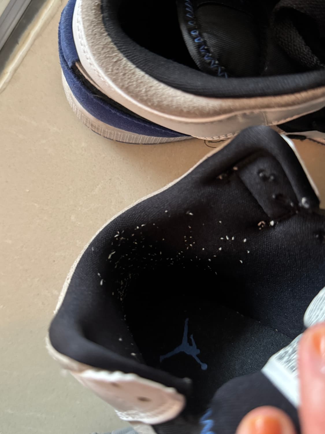 조던 미드 하이퍼로얄 블루 235 상품이미지10