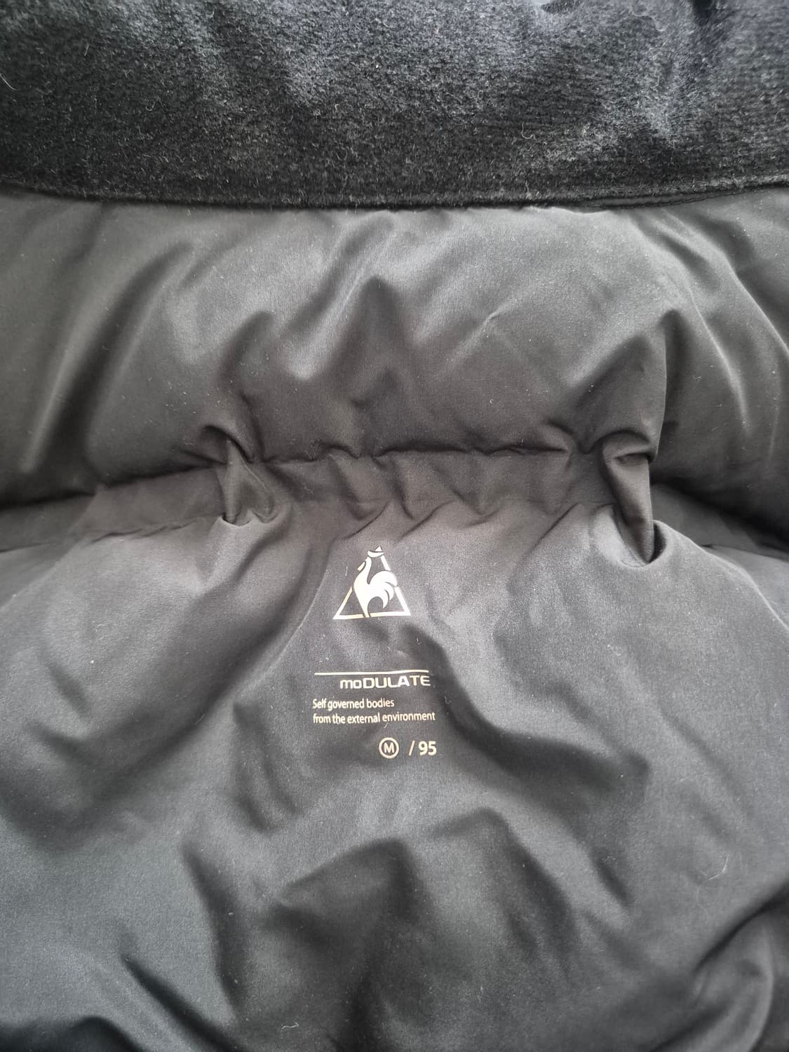 르꼬끄 듀라썸 다운 베스트 패딩조끼 거의 새것 상품이미지8