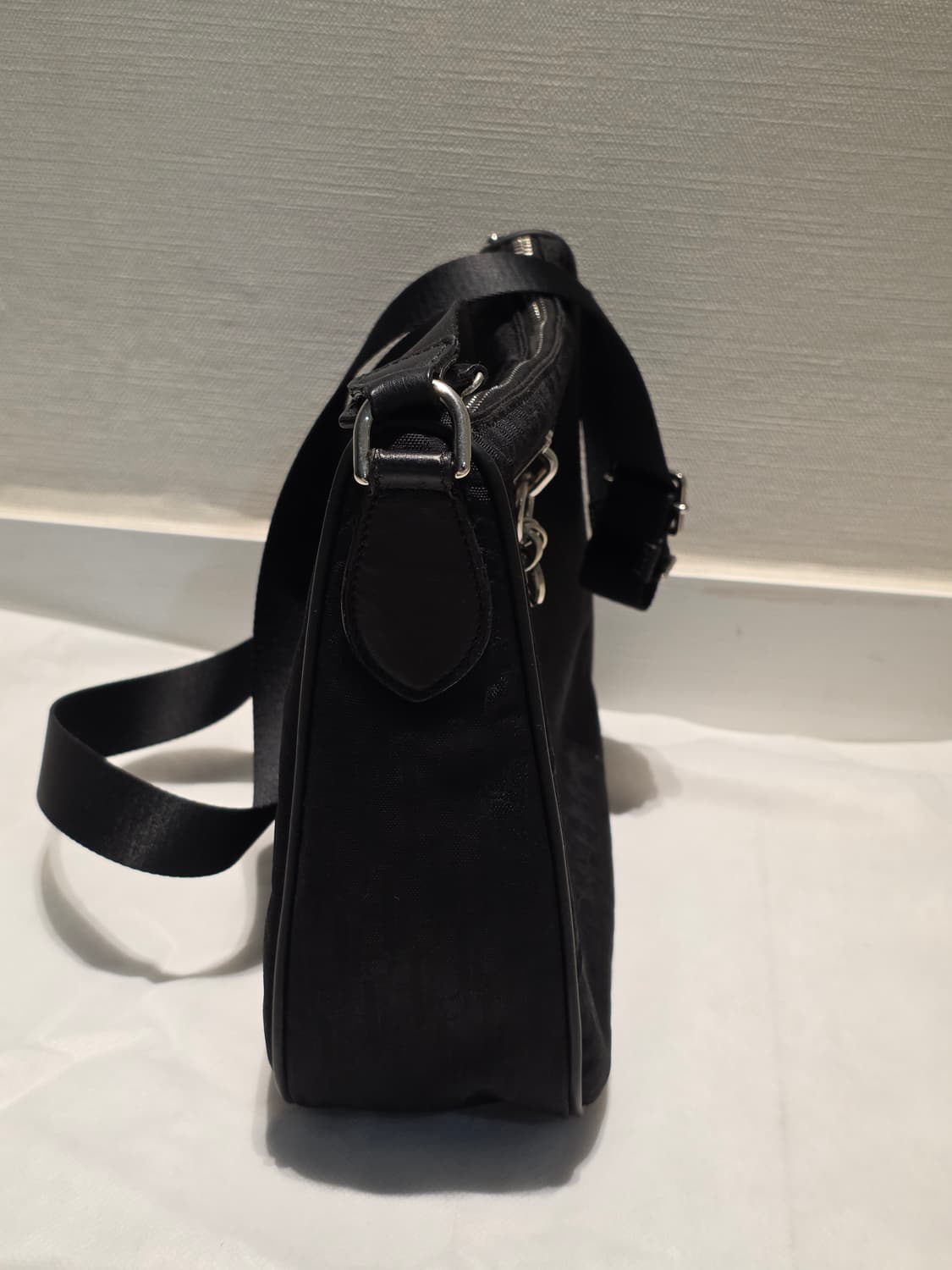 디올 블랙 오블리크 Dior 참 장식 크로스백 메신저백 상품이미지6