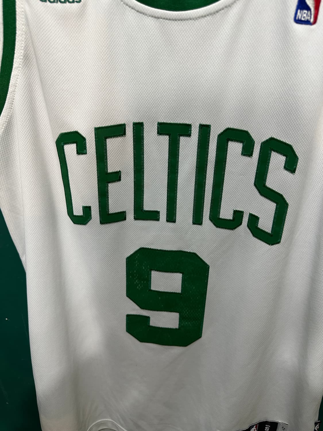 아디다스 셀틱스 론도 농구져지 상품이미지3